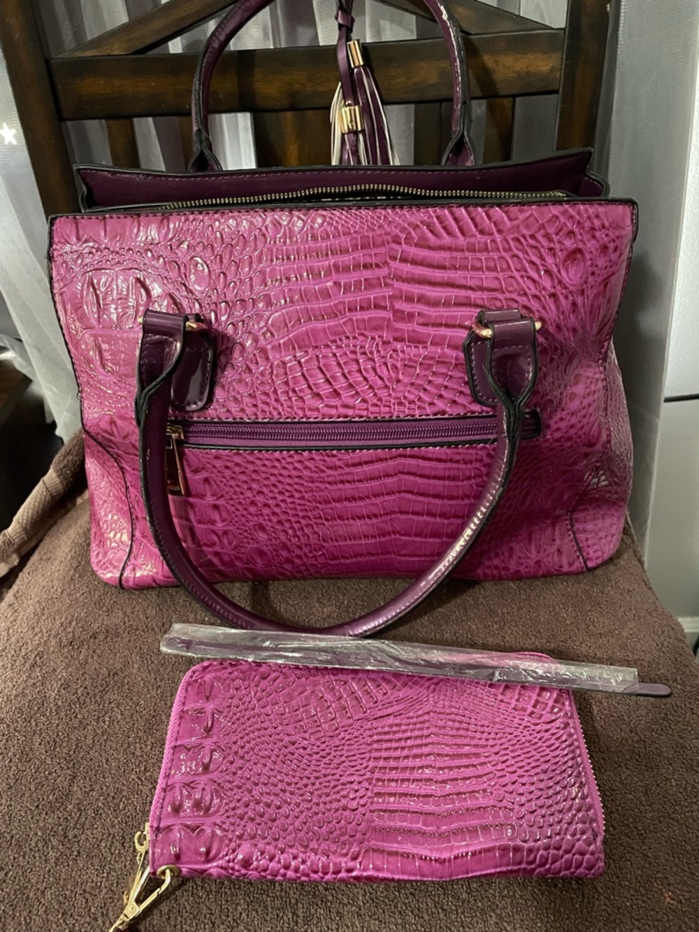 Structured Croc-Embossed Satchel and Wallet in Fuchsia - Picture 10 of 12